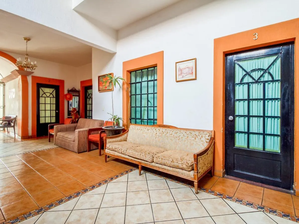 Oyo Hotel Posada Garibaldi Guadalajara 2*,  México