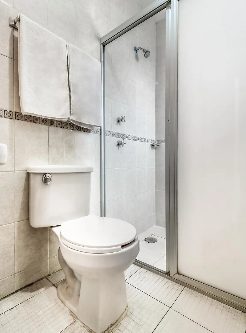 Oyo Hotel Posada Garibaldi Guadalajara 2*,  México